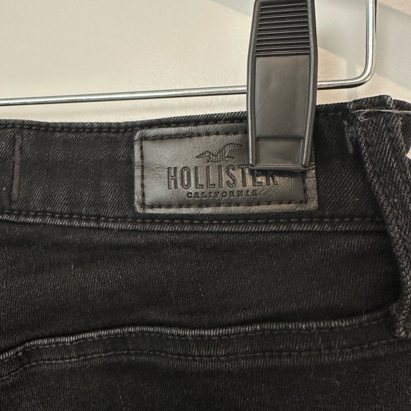 Hollister Women's Curvy High Rise Super Skinny Classic Stretch jeans - Picture 5 of 5